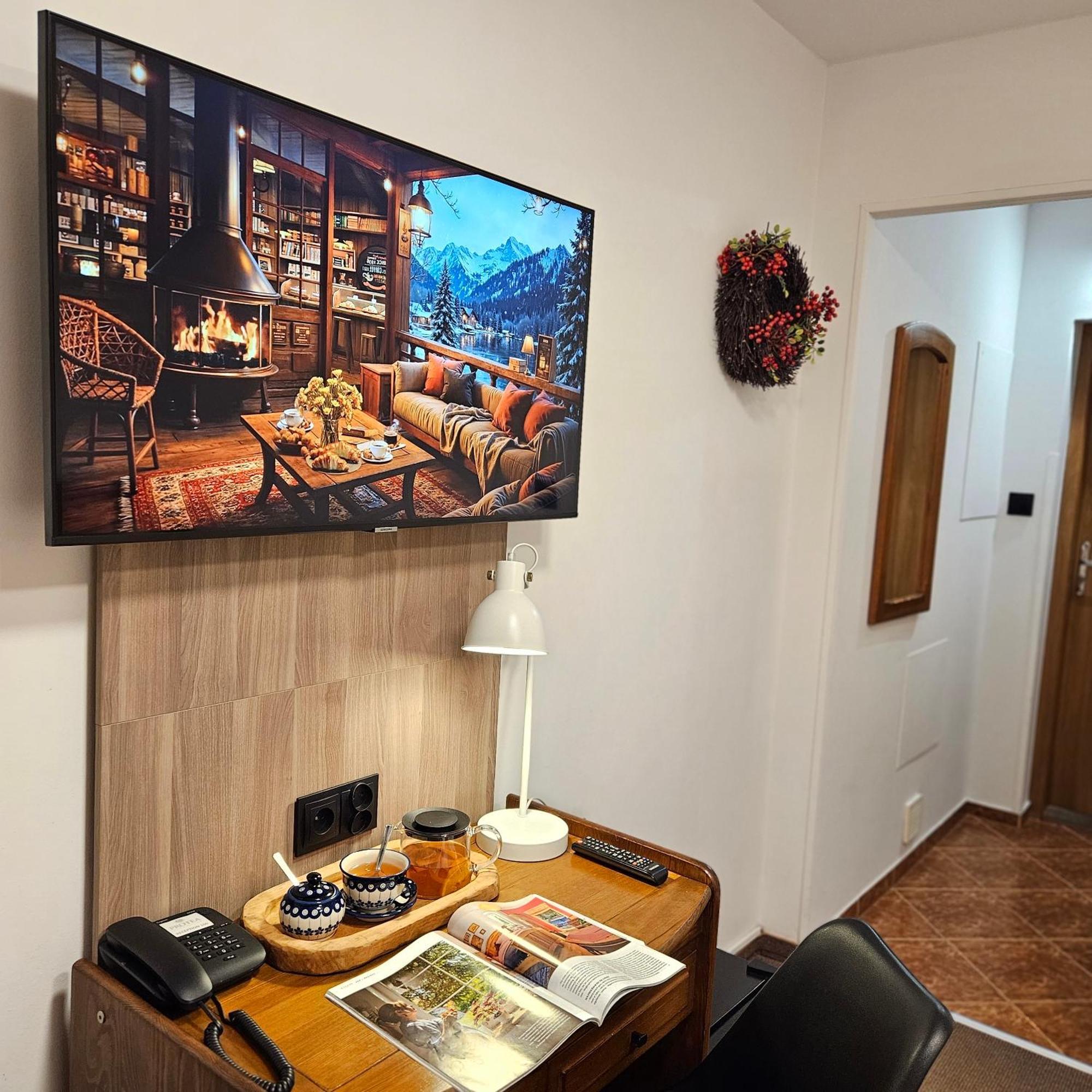 Hotel Protea Boleslawiec Exterior photo
